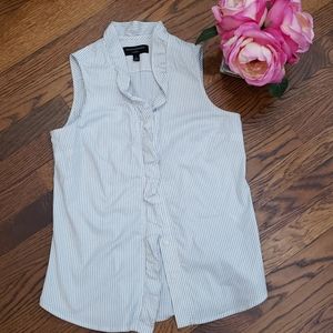 Banana Republic Ruffled Sleevless Blouse Size 2